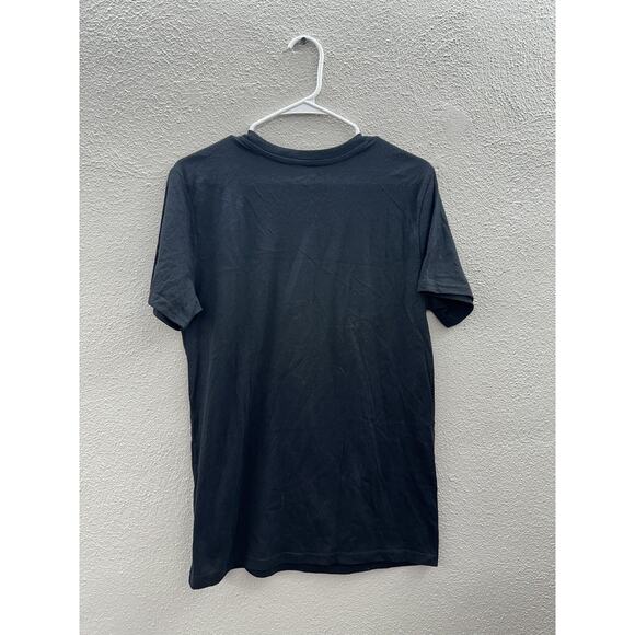 Star Wars Disney Mens Shirt Medium Blak Graphic Short Sleeve NWTs Darth Vader - Picture 9 of 13